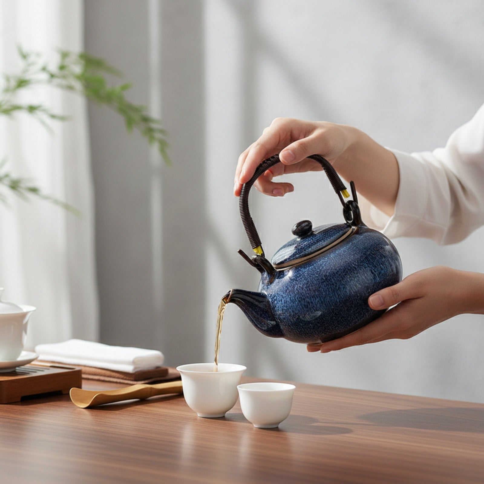 Théière Kung Fu Japonaise en Céramique Simple avec Filtre