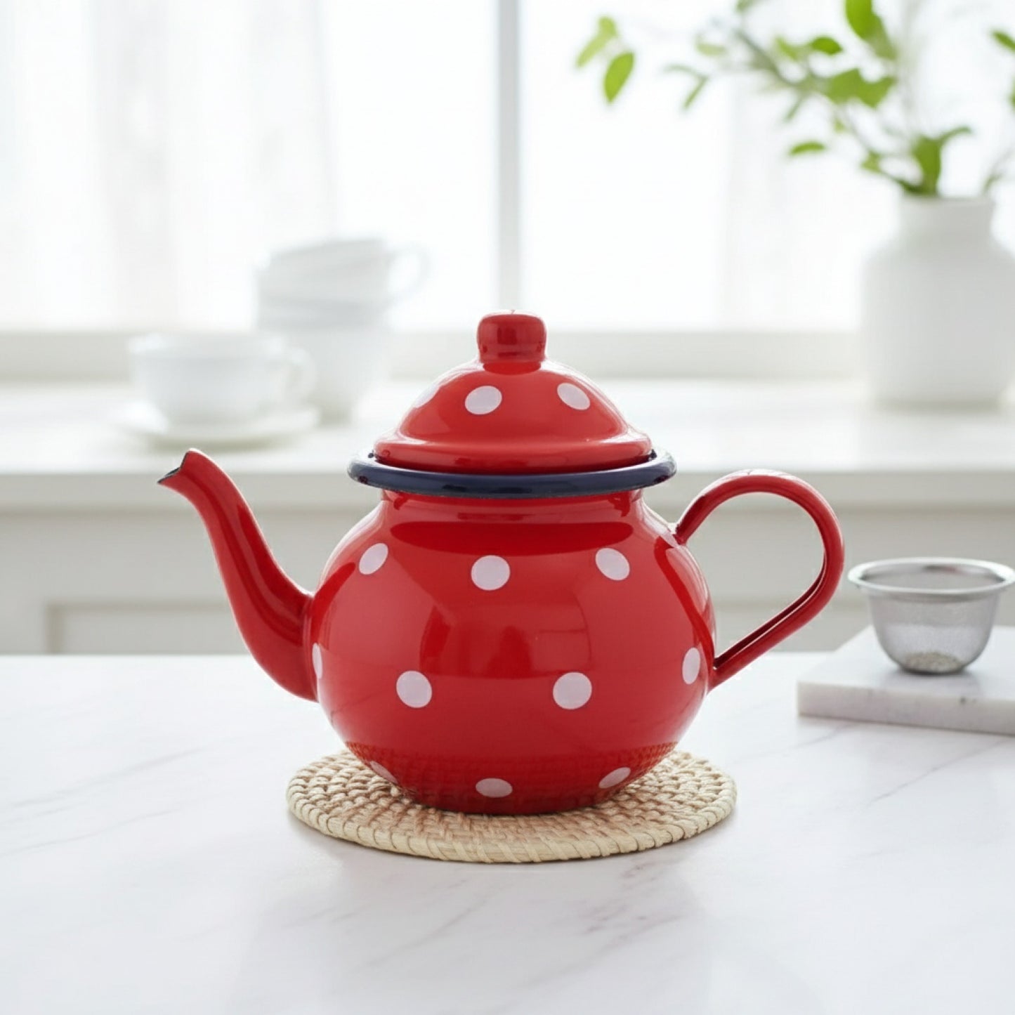Théière Émaillée Rouge à Pois Classique - 700ml avec Passoire Intégrée